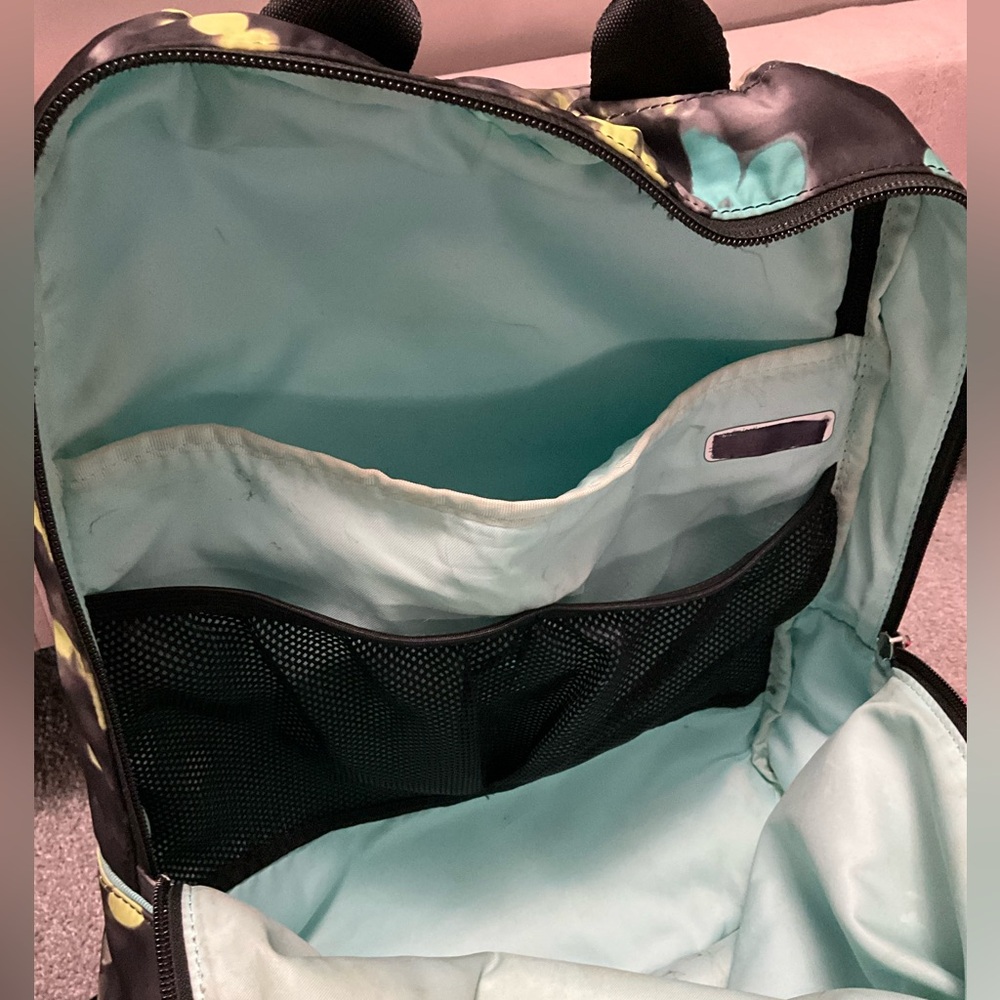 Ivivva school backpack. - Picture 4 of 4